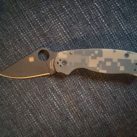 Spyderco Para3 (S45VN - G10 camo)