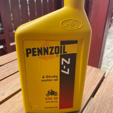 Pennzoil - 1 liter full oljekanne/ motorolje