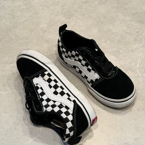 VANS str 26 - lite brukt!