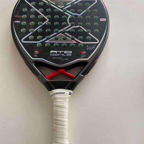 Padelracket Nox AT10 18k 2023 modell