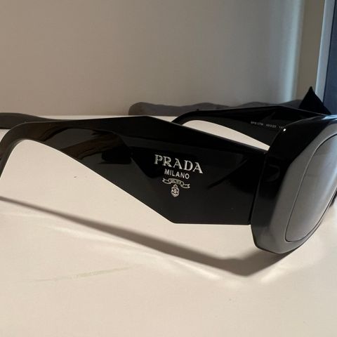 Prada solbriller unisex