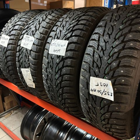 235/50R19 Nokian hakka