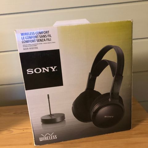 Sony MDR-RF811RK Svart