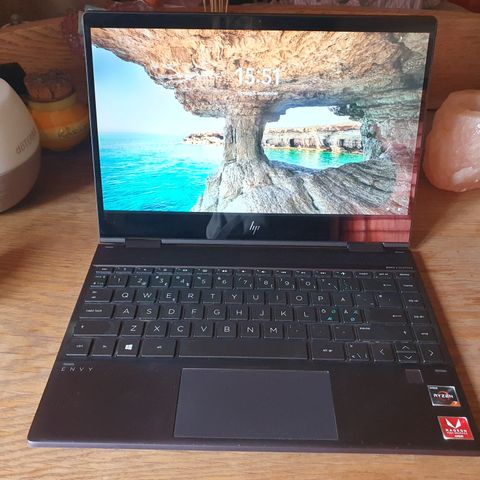 HP envy x360 Convertible 2i1 PC