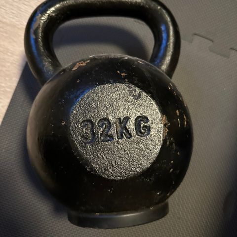 Kettelbell i jern 32kg