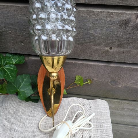 Vakker vintage/retro teaklampe ❣️