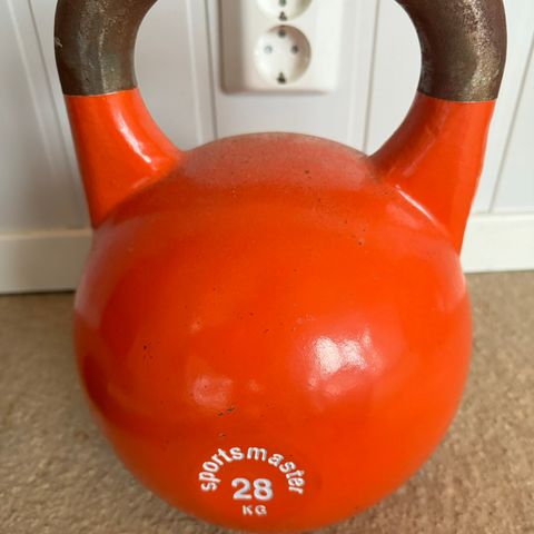 Sportsmaster Competition kettlebell. 28 kg