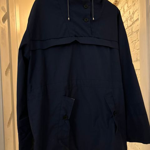 Retro fjellanorakk selges kr 300