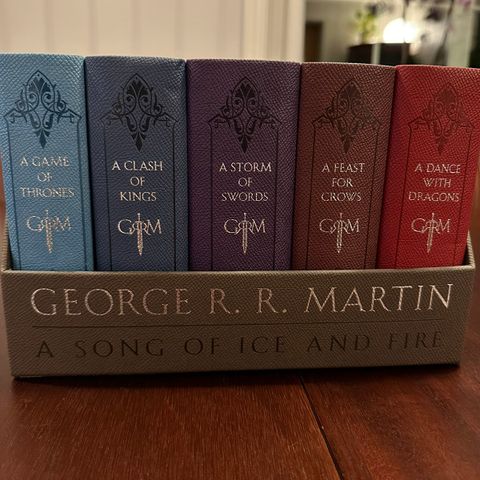 Game of Thrones 1-5 engelsk