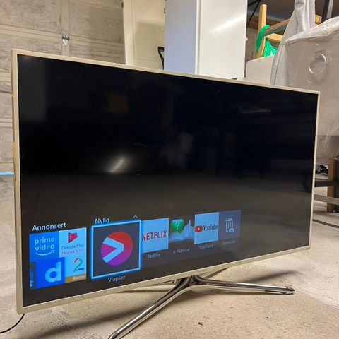 40” Samsung Smart Tv