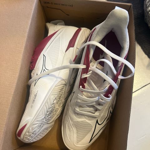 Mizuno Wave Mirage 4 hall/håndballsko str 38,5