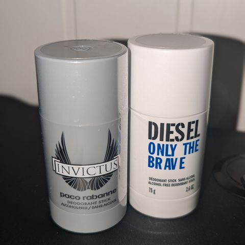 Invictus og Diesel Deo stick