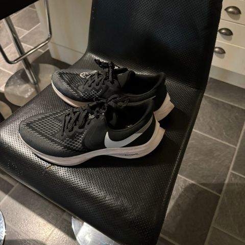 Nike Zoom løpesko