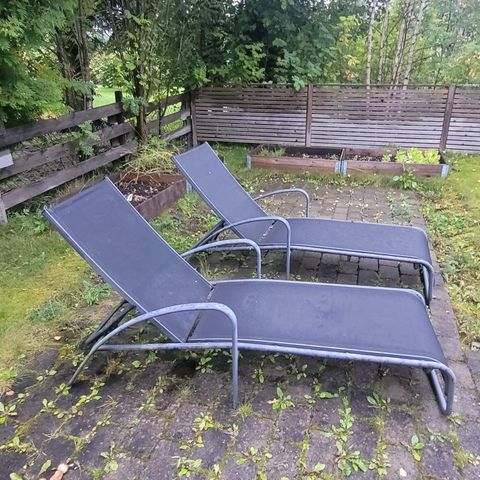 2 stk solsenger i aluminium selges