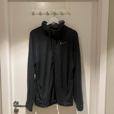 Nike Jakke og Half Zip - Pakke Str. M/L