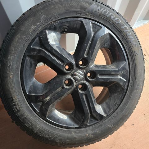 Vinterdekk 215/55/r17, 5x114,3,Suzuki,Mazda,Hyundai