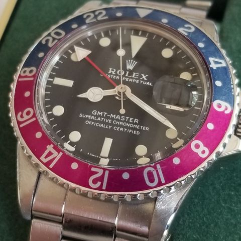 Nydelig Rolex 1675 "Fuchsia" Long E fra 1970, kal. 1570