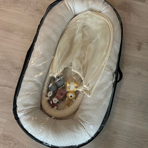 Babynest (lite brukt)