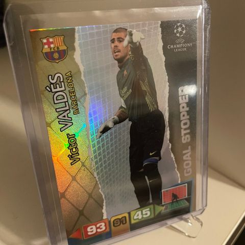 Victor Valdez - Panini 2011/12 Goal Stopper