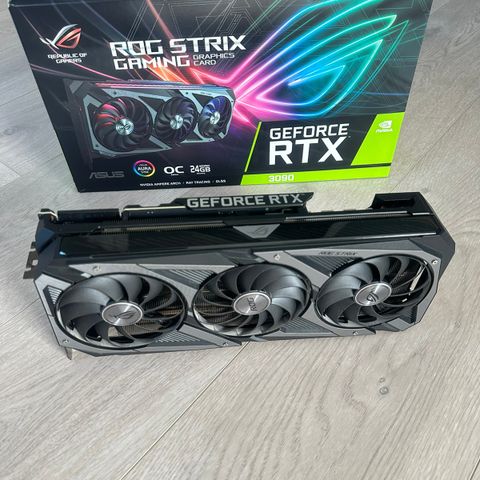 ASUS ROG Strix GeForce RTX 3090 OC