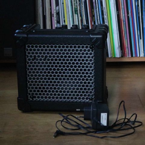 Roland Micro Cube forsterker