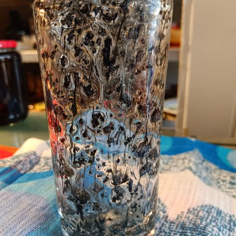 Kunstglassvase i STROMBOLI-serien design av Bengt Orup for Johannesfors glasbruk