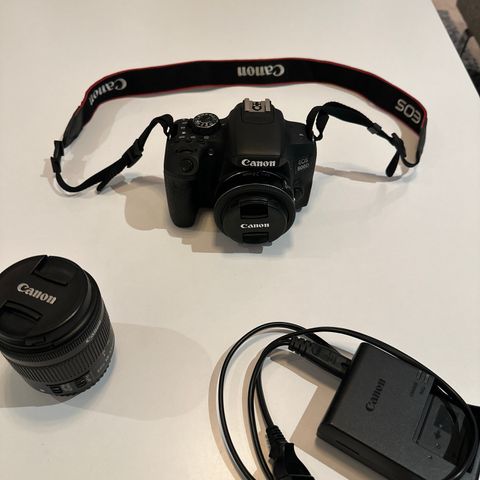 Canon EOS 800D