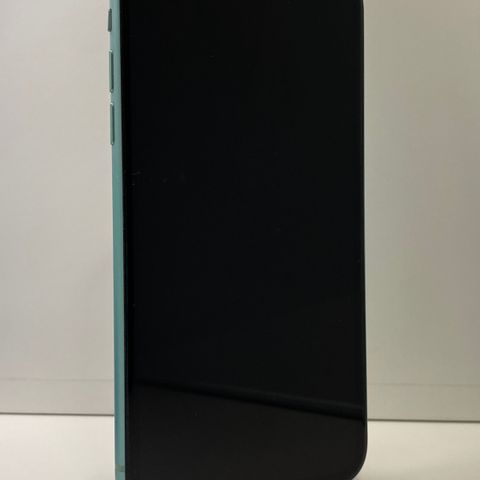 Iphone 11 64gb, grade A, service aug 2024, mintgrønn.