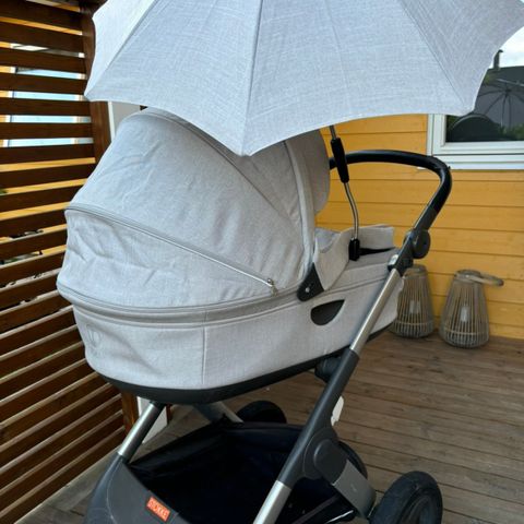 Stokke trailz Melange grey barnevogn