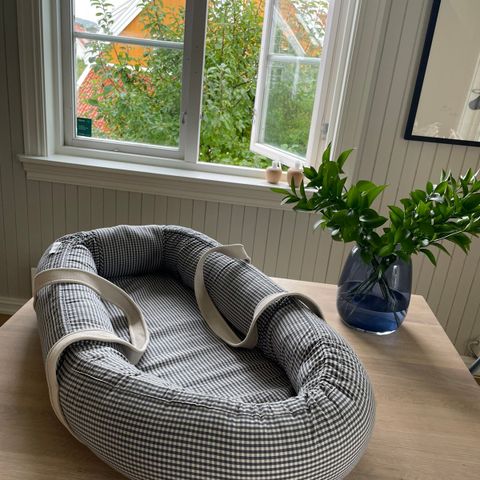 Liewood Gro babynest/babylift