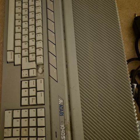 ATARI 1040ST