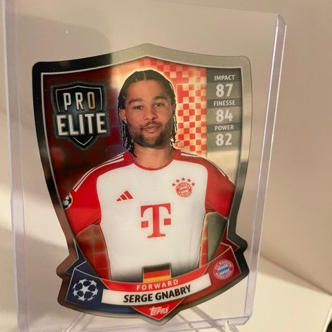 Serge Gnabry - Topps Pro Elite Chrome Shield