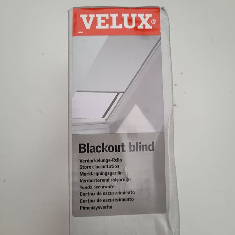 Velux lystett gardin