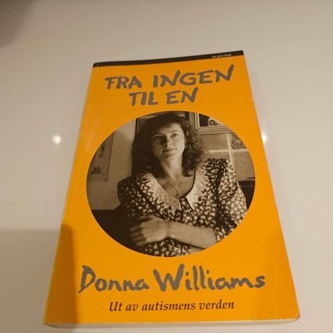 Fra ingen til en. Ut av autismens verden. Donna Williams