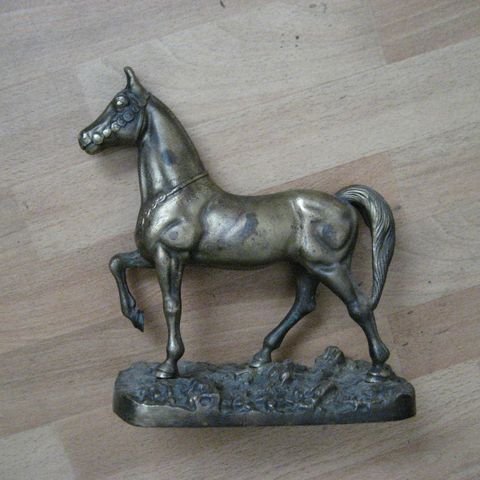 Hest skulptur