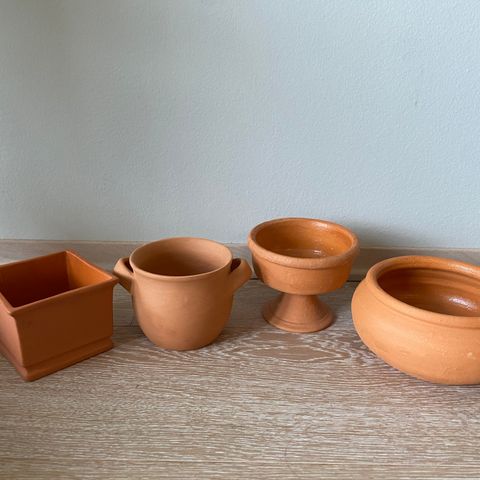 Terracotta små potter