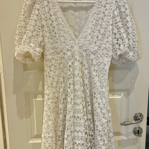 BYTIMO LACE CROCHET PUFF DRESS XS