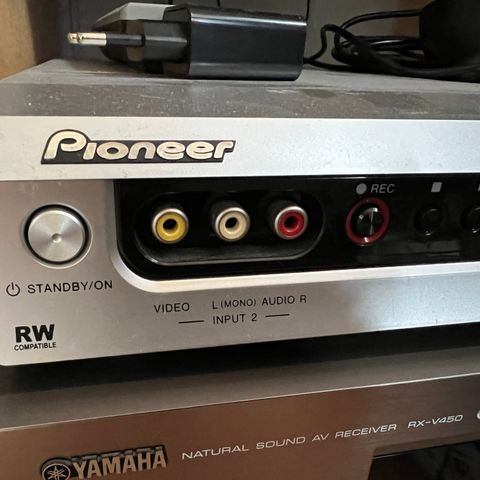 Pioneer DVR-230 DVD recorder