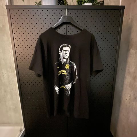 ERIC CANTONA T-SKJORTE