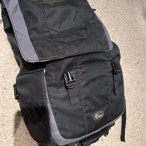 Lowepro kamerasekk, Versapack 200AW