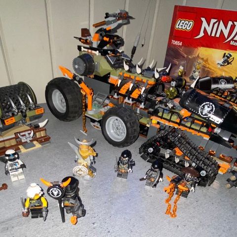 Lego Ninjago - 70654 dieselnaut