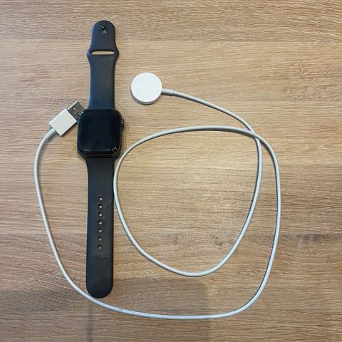 Apple Watch SE