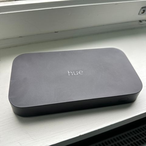 Philips Hue Play HDMI Sync Box til salgs