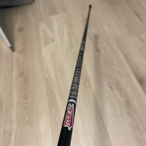 Tour AD XC-7 stiff, Driverskaft.