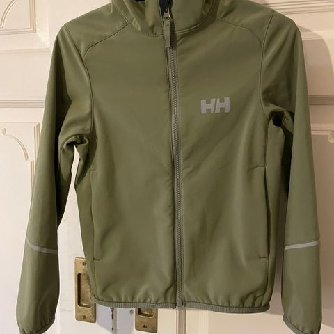 Helly Hansen skalljakke i str 128