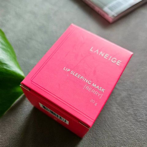 Laneige lip sleeping mask (Berry)