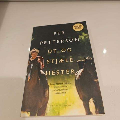 Ut og stjæle hester. Per Petterson