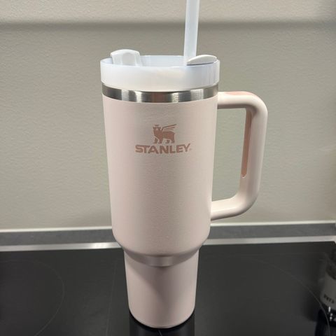 Stanley tumbler 1,18 L i fargen rosa