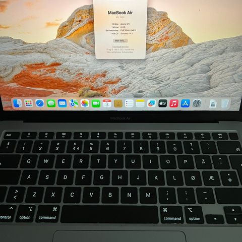 Macbook air 13” 2020 M1