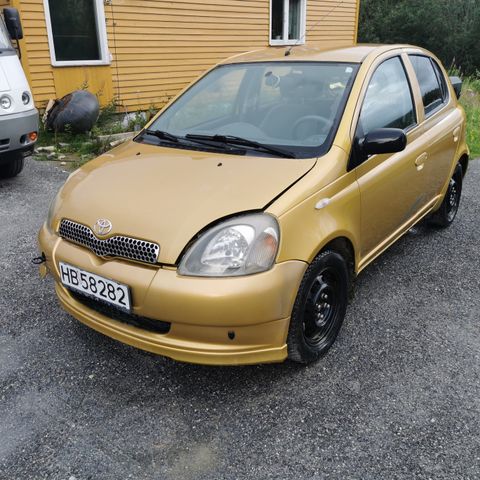 Toyota yaris 2000 mod